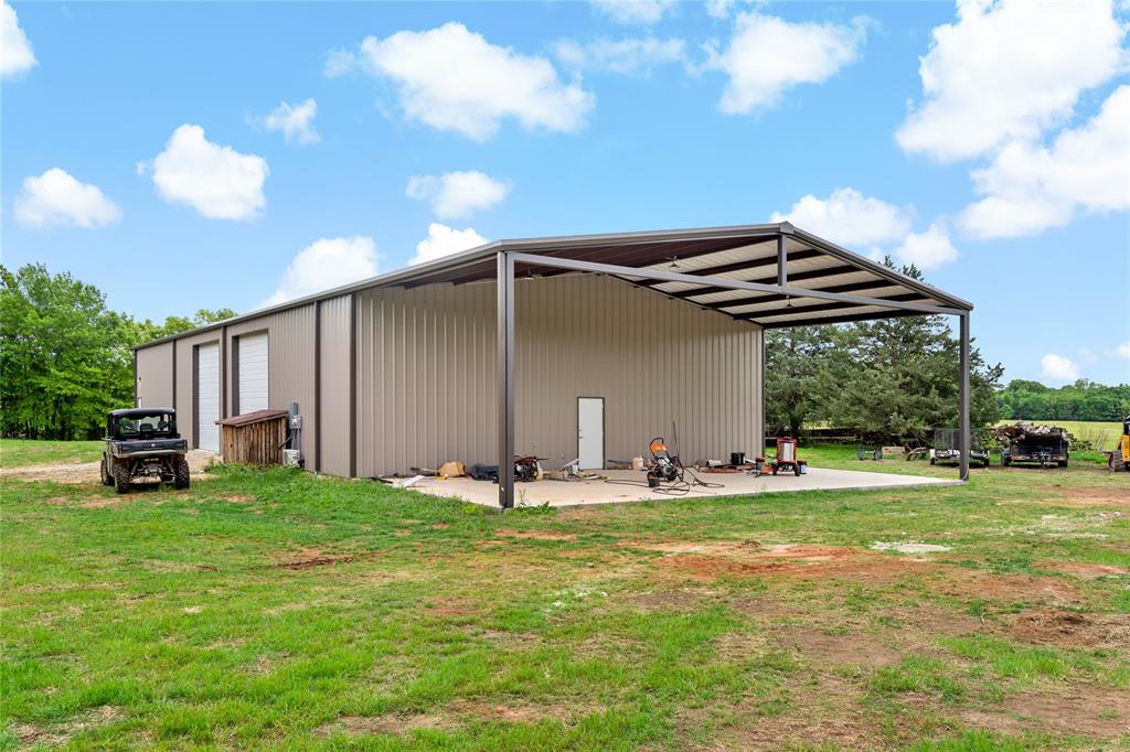 10860 Farm Road 197 Property Photo 32