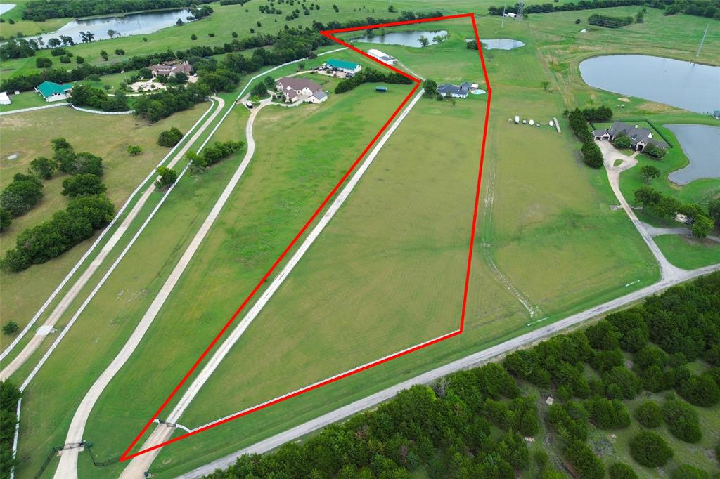 20762 S Fm 740 Property Photo 1