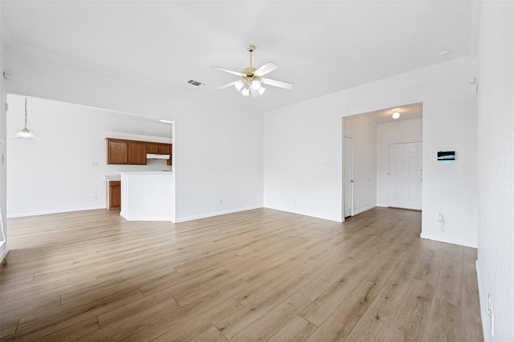 308 Rock Hill Drive Property Photo 3