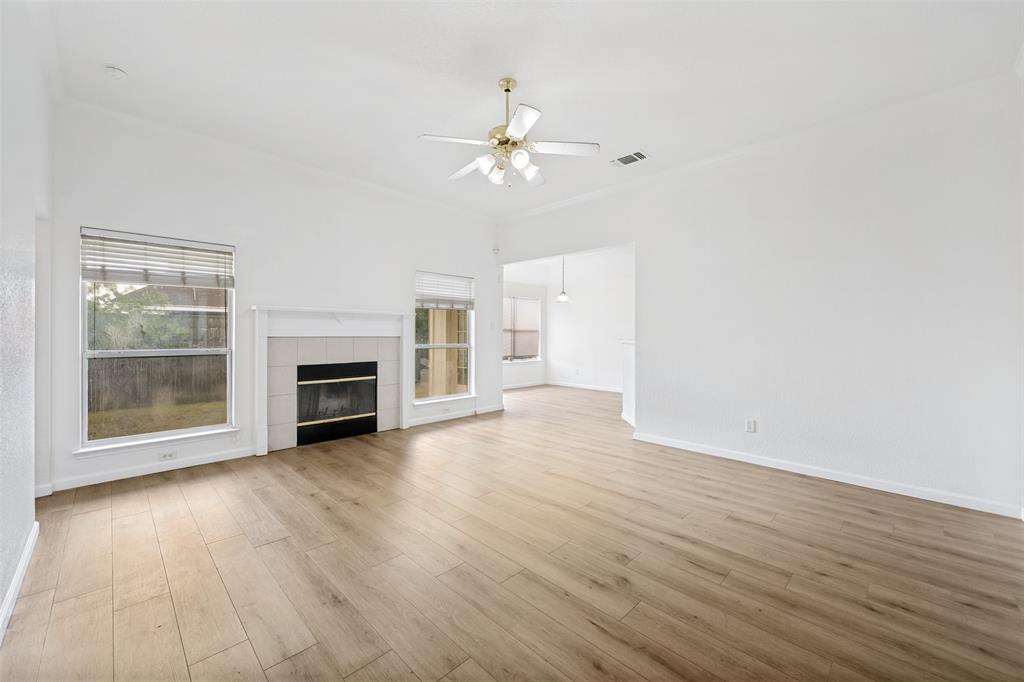 308 Rock Hill Drive Property Photo 4