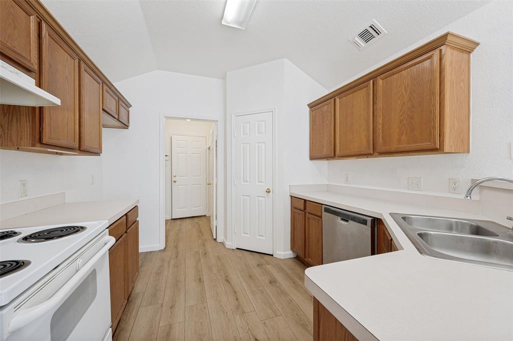 308 Rock Hill Drive Property Photo 11