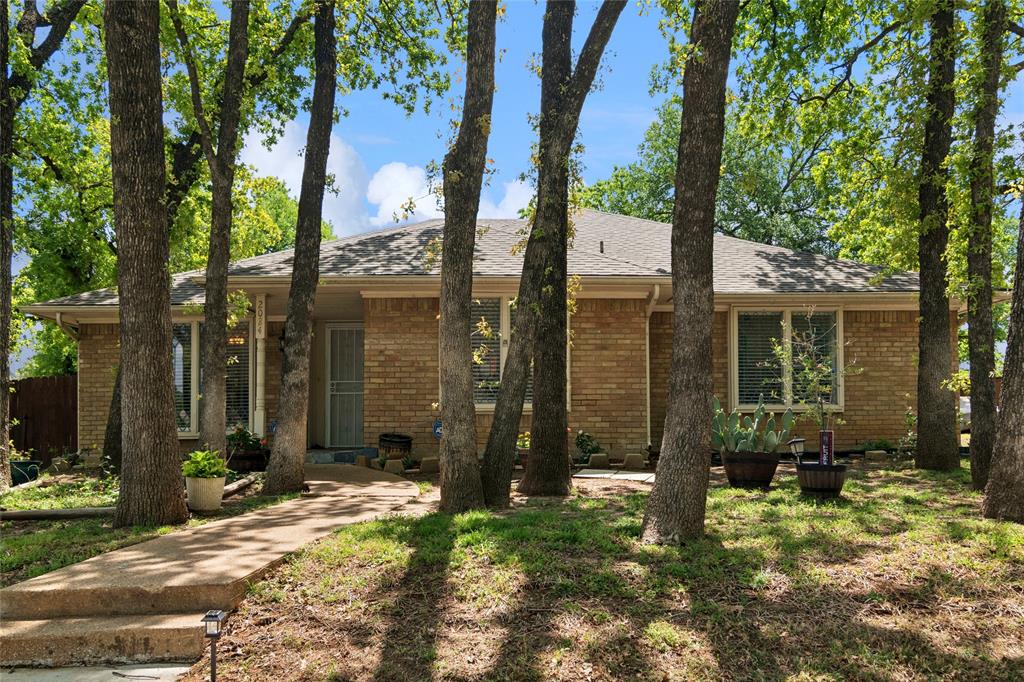 2024 Crooked Creek Lane Property Photo 1