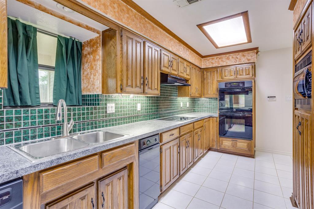 2317 Willow Oak Drive Property Photo 13