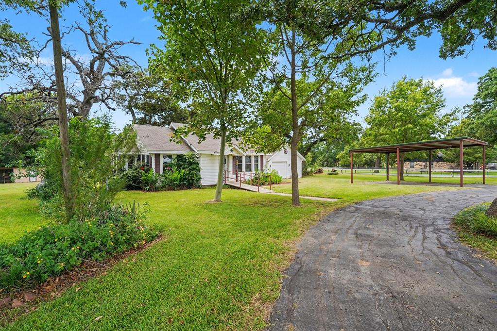 11015 State Highway 171 Property Photo 1