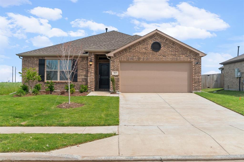 3813 Arrowchop Drive Property Photo 1