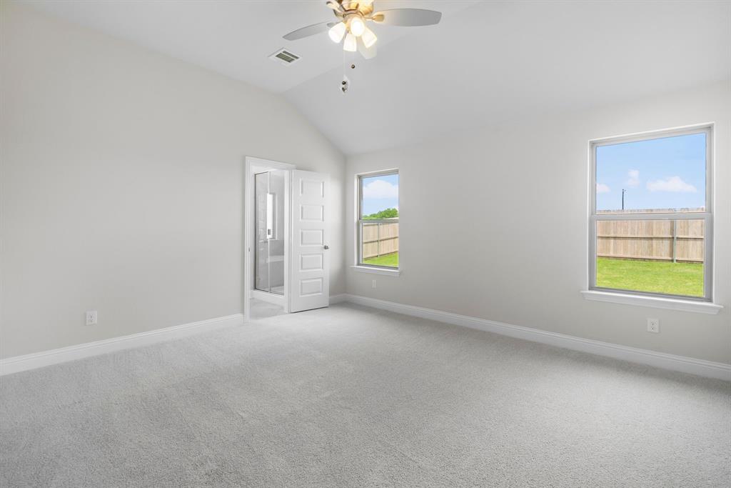 3813 Arrowchop Drive Property Photo 17
