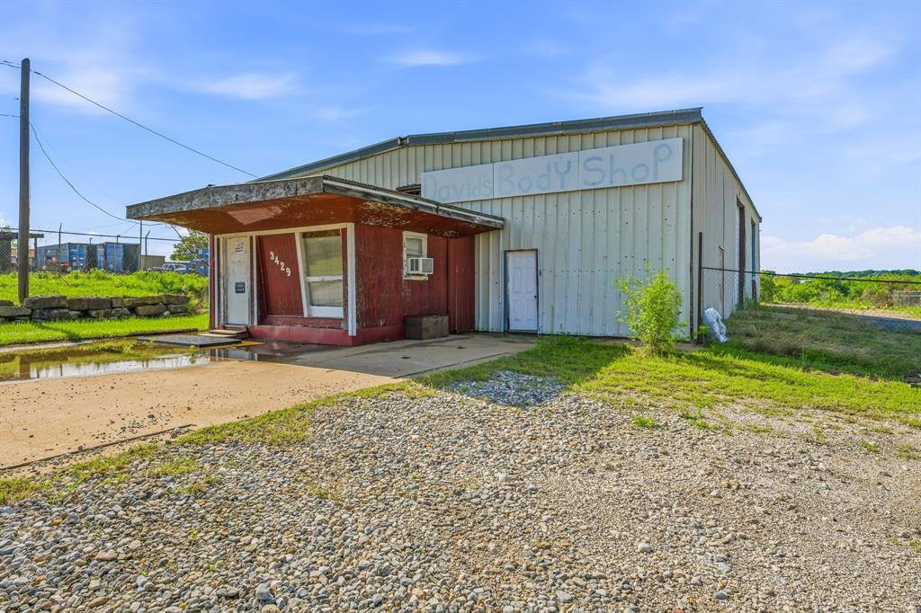 3429 W Walker Street Property Photo 7