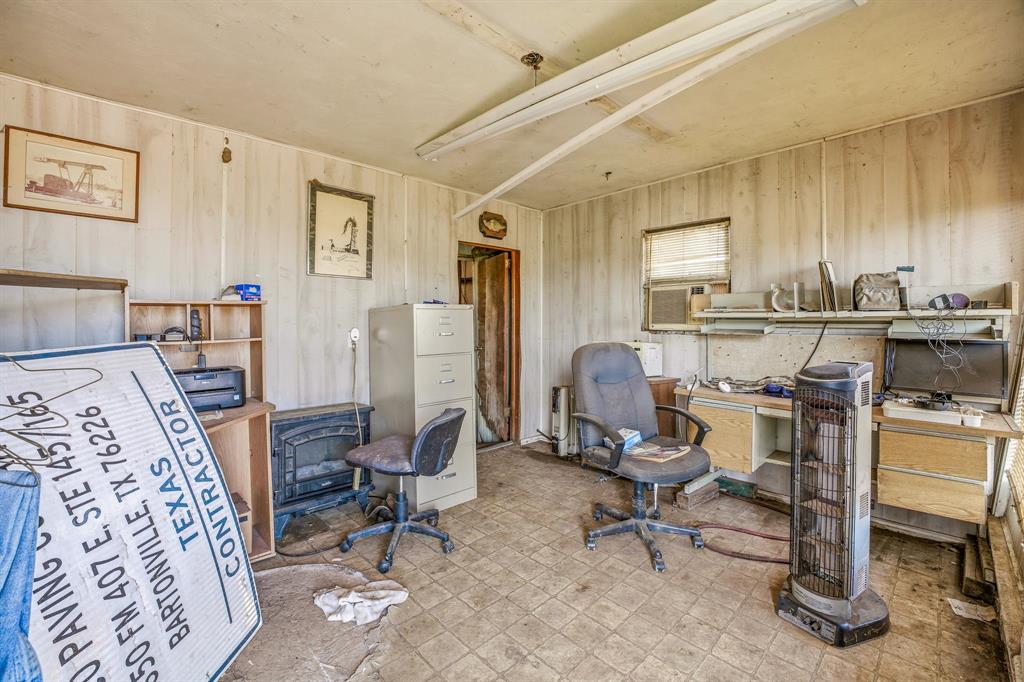 3429 W Walker Street Property Photo 10