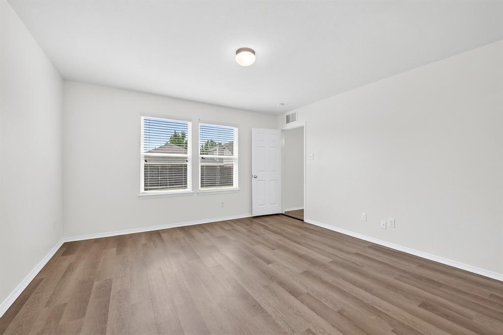 1800 Christopher Creek Drive Property Photo 10