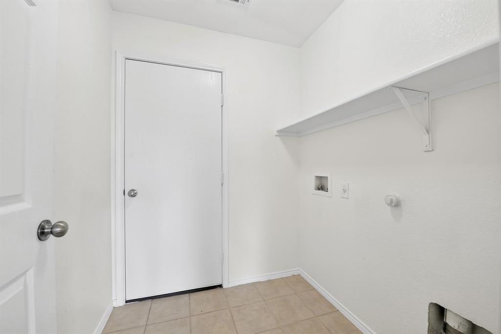 1800 Christopher Creek Drive Property Photo 16