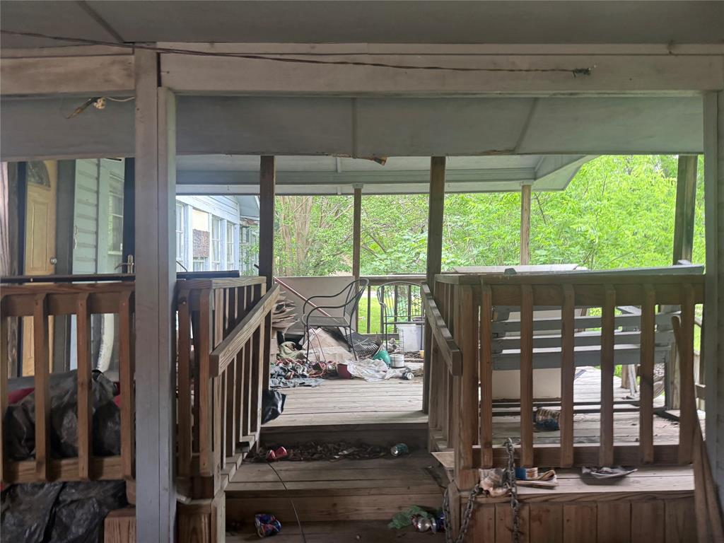 401 W Evans Avenue Property Photo 3