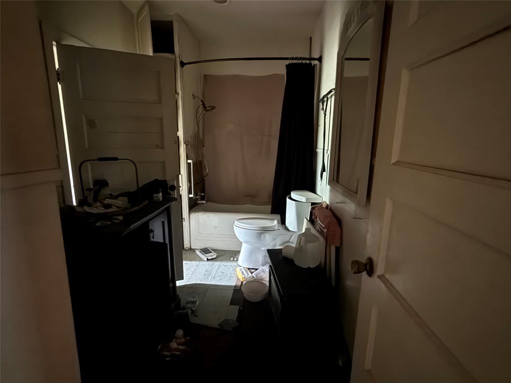 401 W Evans Avenue Property Photo 9