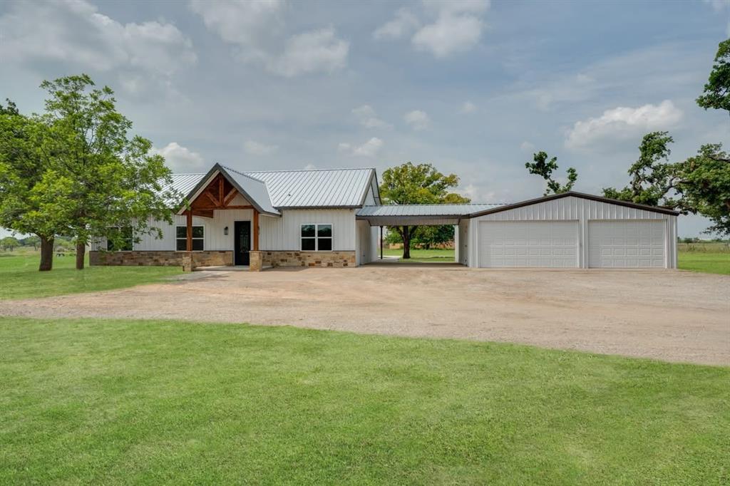 1201 Synterra Estates Loop Property Photo 27