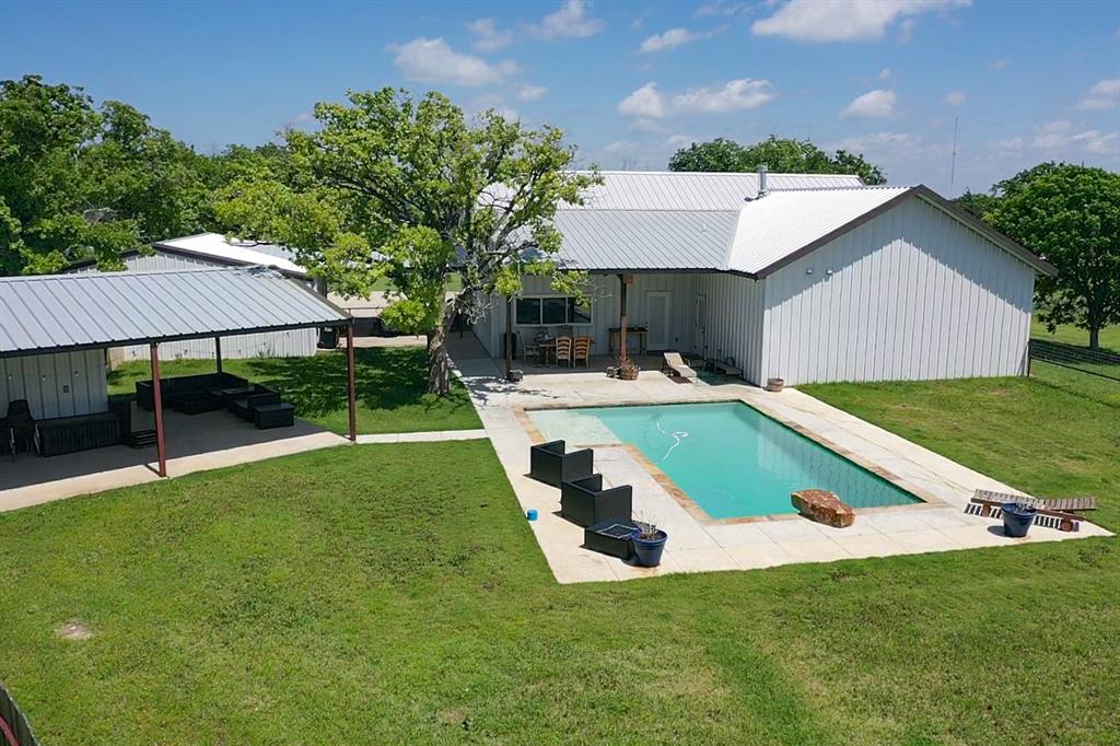 1201 Synterra Estates Loop Property Photo 36