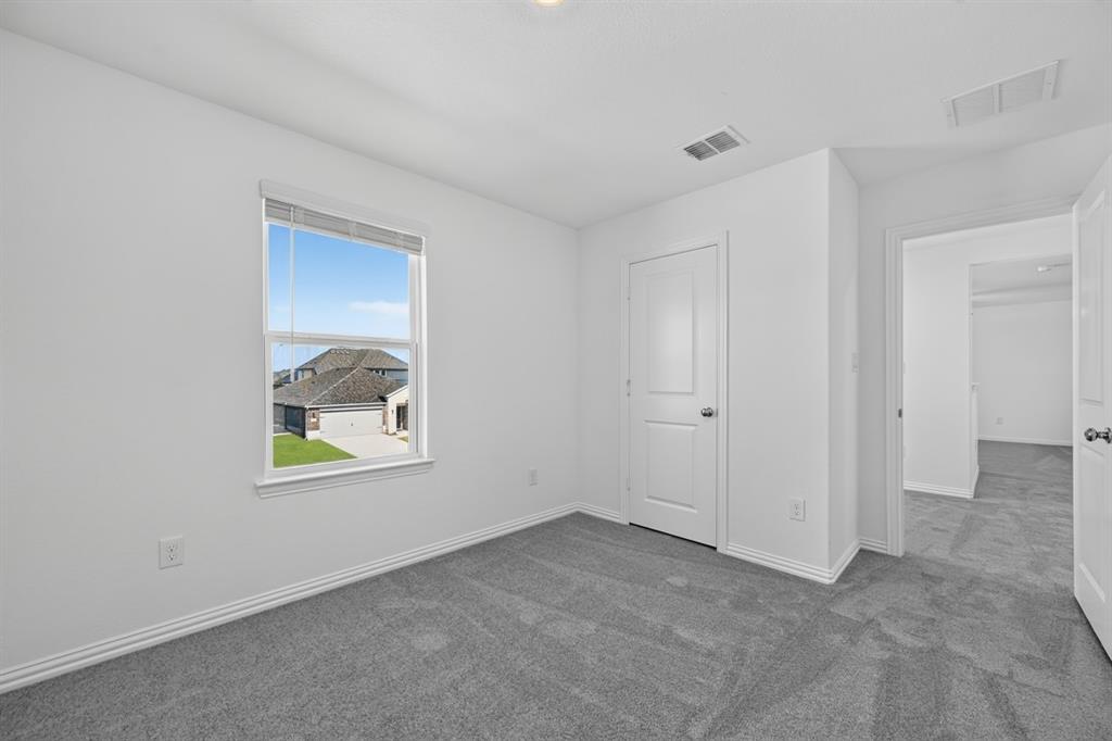 2613 Glacier Road Property Photo 22
