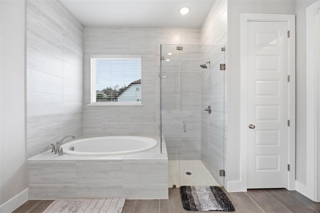 5805 Heatherwood Loop Property Photo 25