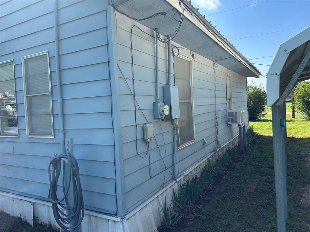 300 Harrison Avenue Property Photo 4