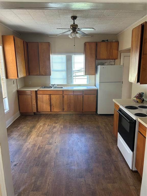 300 Harrison Avenue Property Photo 6