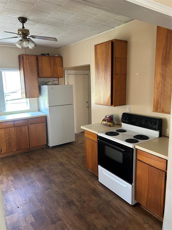 300 Harrison Avenue Property Photo 8
