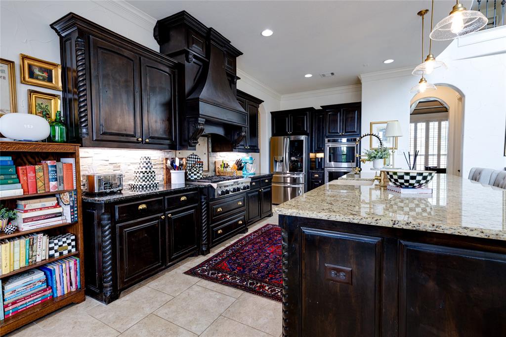 7757 Bella Milano Drive Property Photo 8