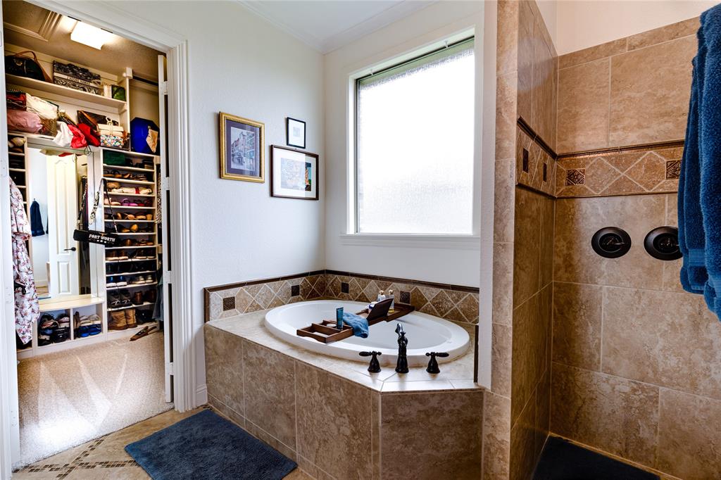 7757 Bella Milano Drive Property Photo 13