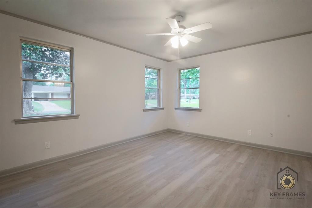743 Dodd Drive Property Photo 6