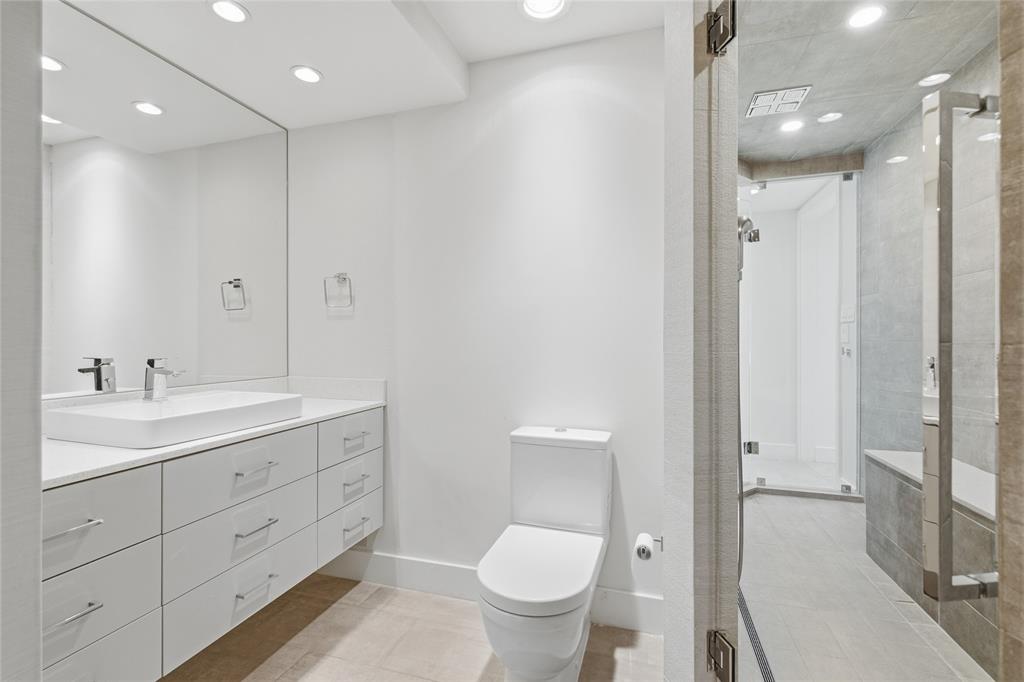 5200 Keller Springs Road 1331 Property Photo 35
