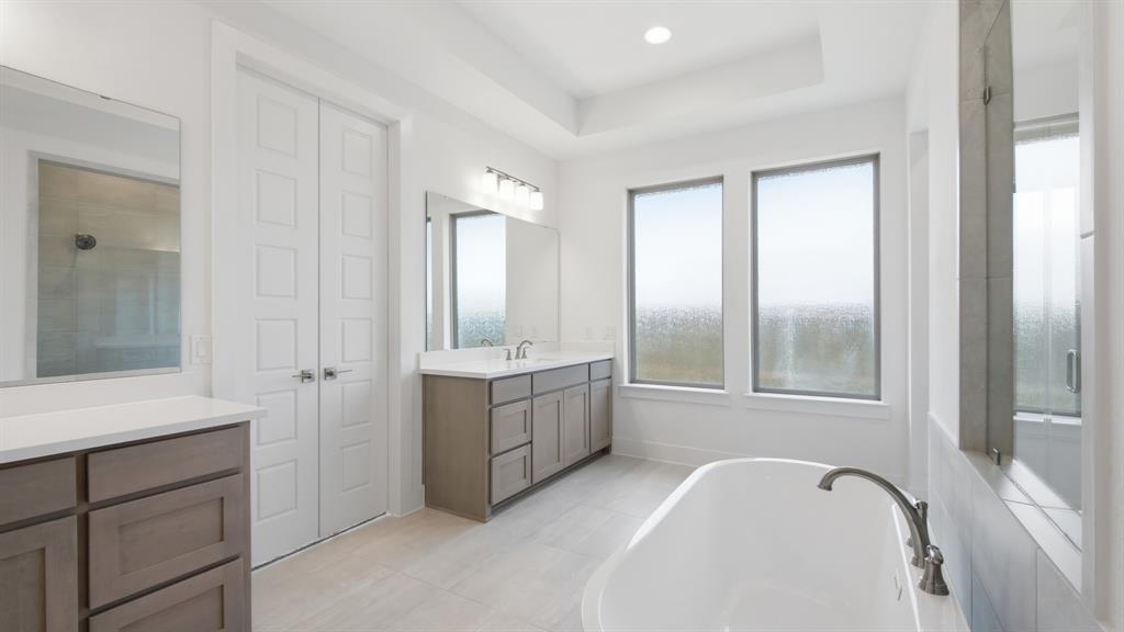 916 River Sky Road Property Photo 31