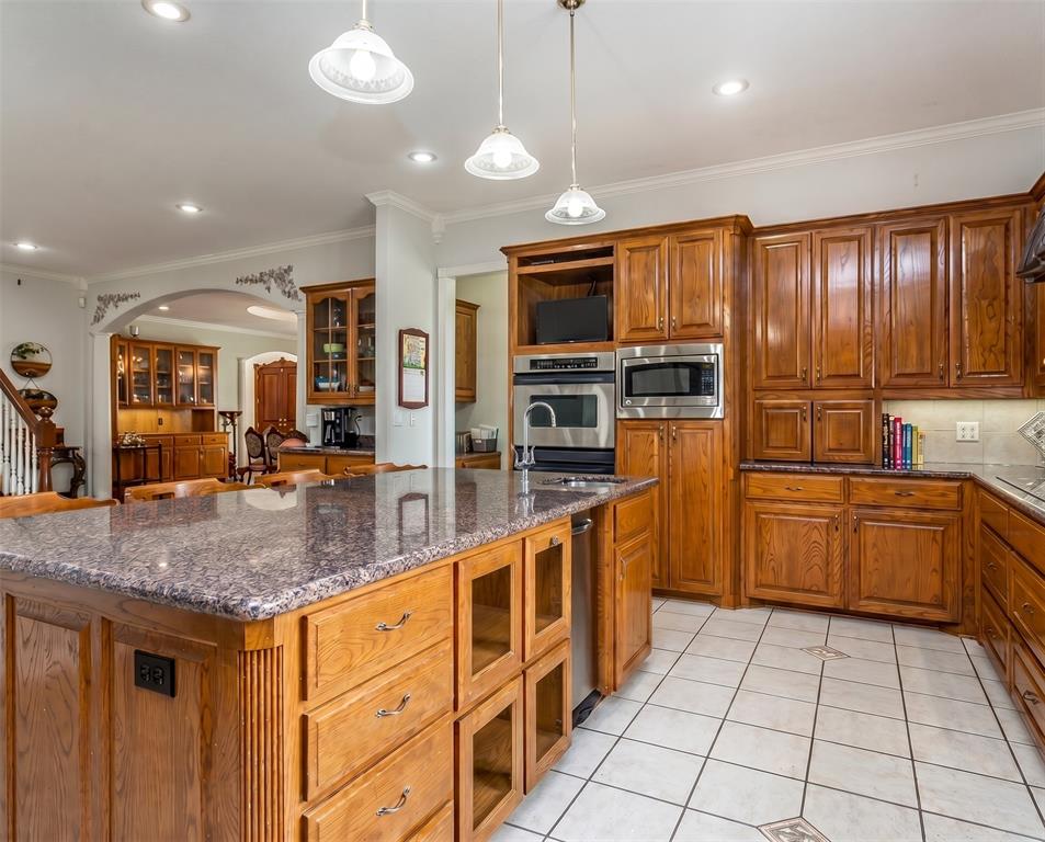 609 Fm 1306 Property Photo 15