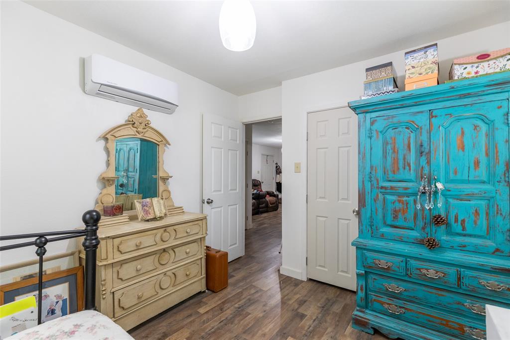 810 State Street Property Photo 5
