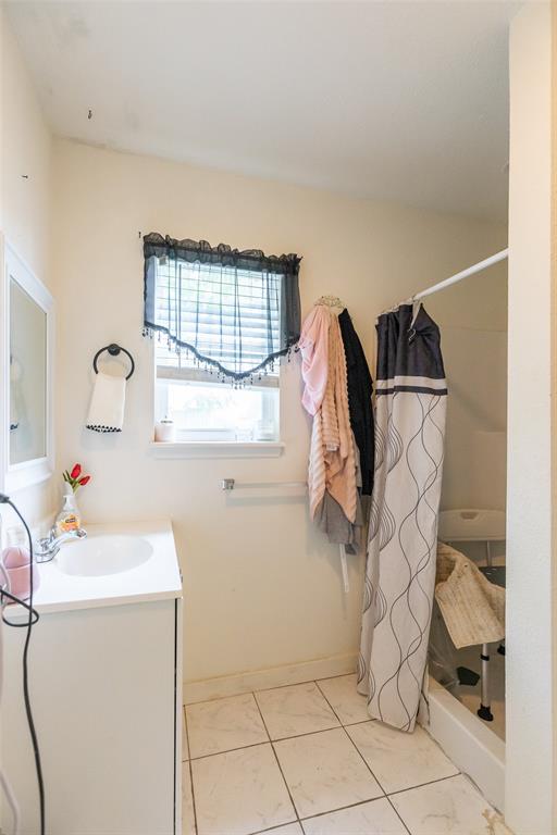810 State Street Property Photo 7