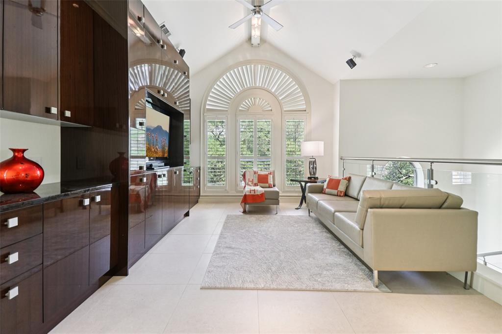 17704 Cedar Creek Canyon Drive Property Photo 20