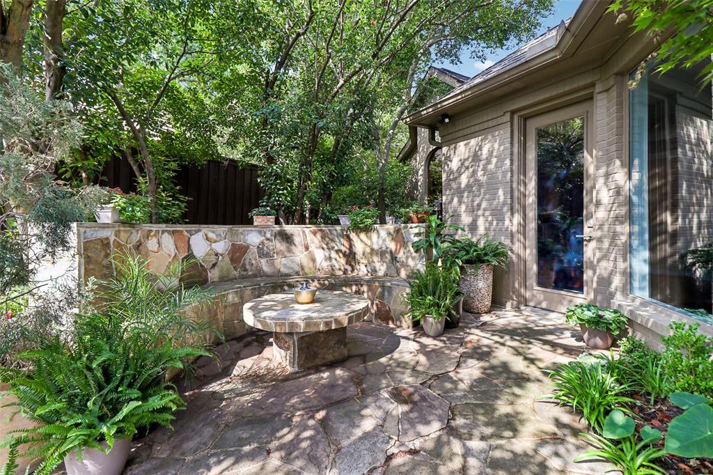 17704 Cedar Creek Canyon Drive Property Photo 29