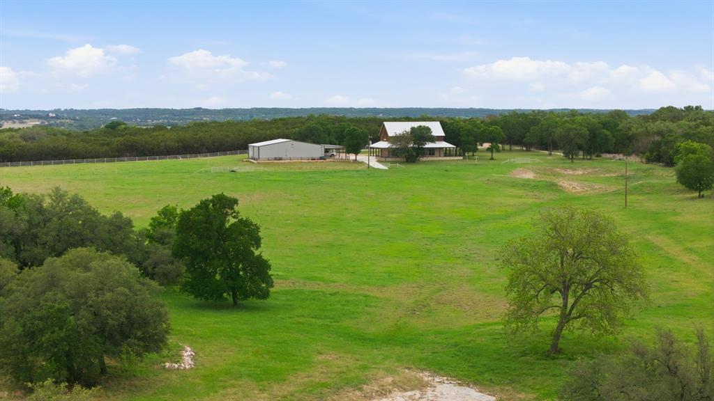 1632 County Road 4125 Property Photo 6