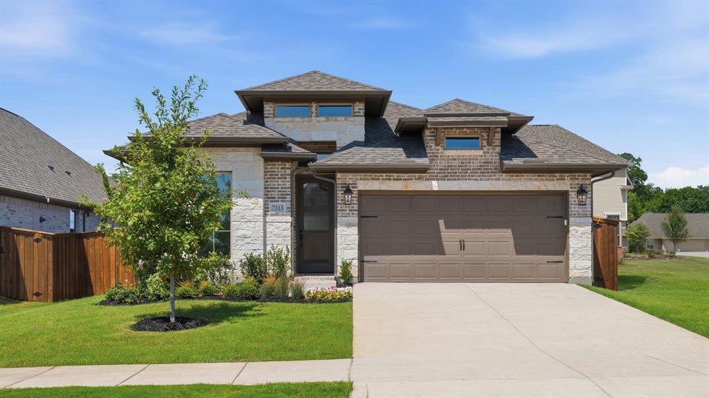 7313 Pinales Way Property Photo 1
