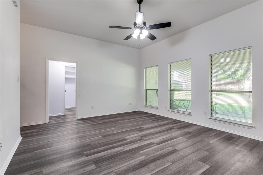 741 Oak Park Drive Property Photo 1