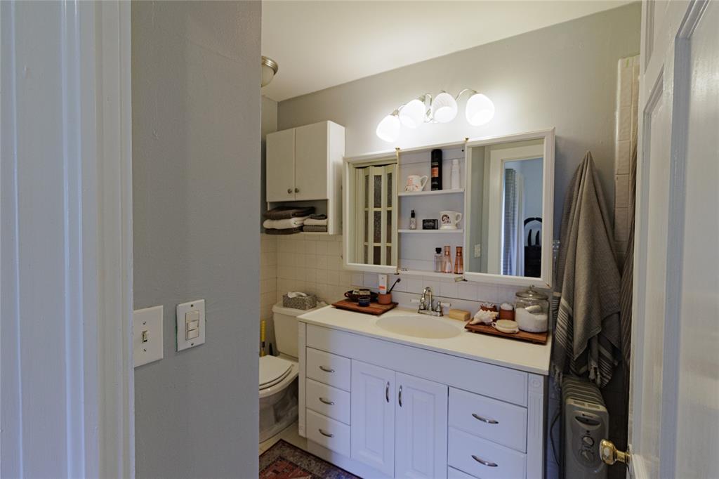 510 W Walnut Street Property Photo 10