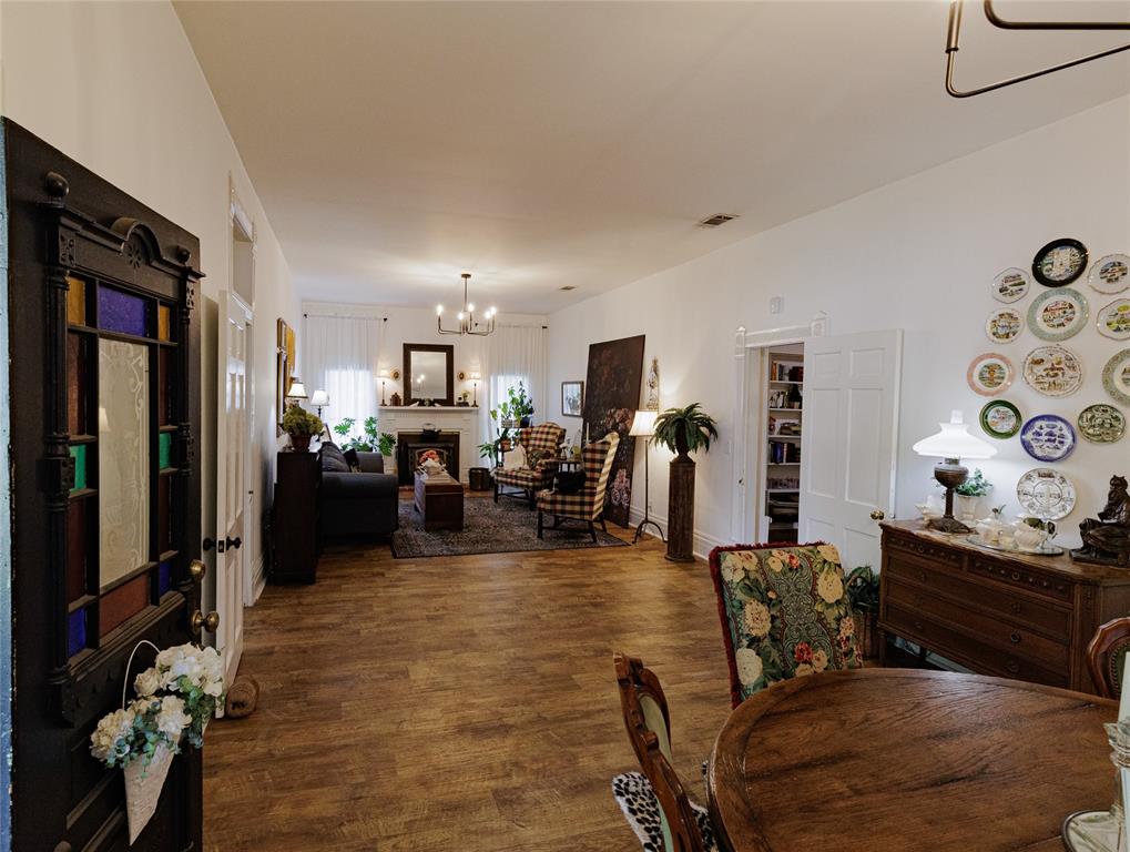 510 W Walnut Street Property Photo 14
