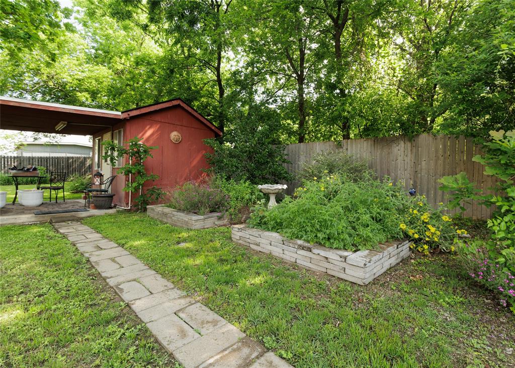 510 W Walnut Street Property Photo 32