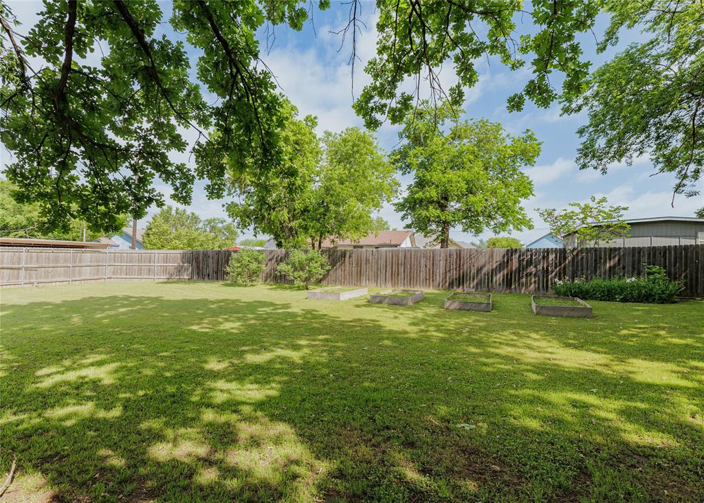 510 W Walnut Street Property Photo 37