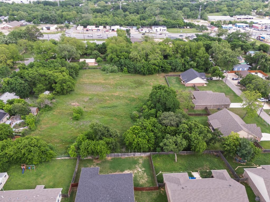 209 8th Street Property Photo 7
