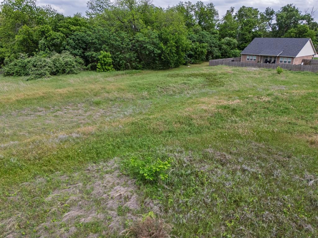 209 8th Street Property Photo 13