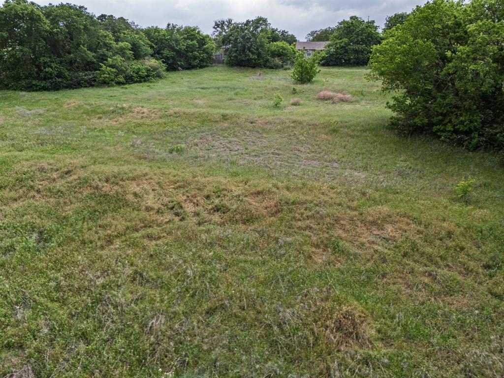 209 8th Street Property Photo 14