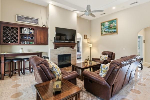 25452 Williams Drive Property Photo 8