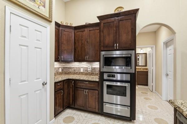 25452 Williams Drive Property Photo 13