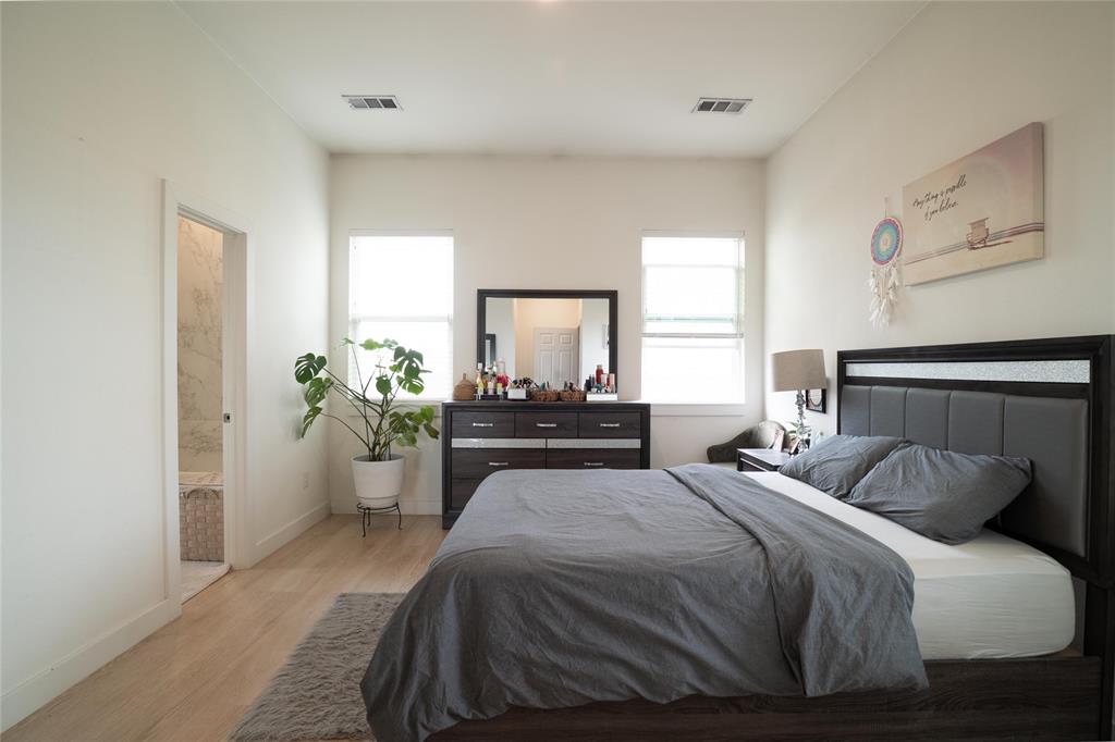 2113 Cranford Drive Property Photo 8