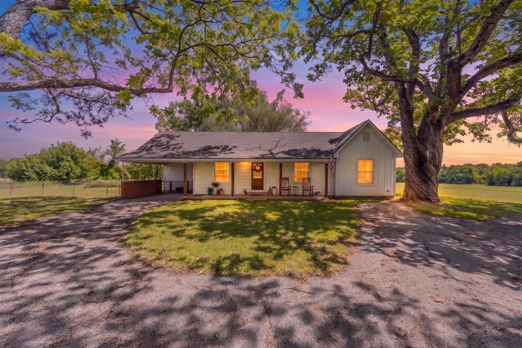 1100 Rs County Road 3150 Property Photo 1