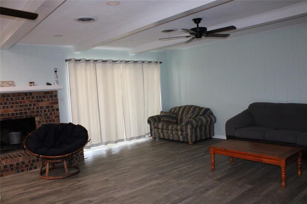 225 Avolyne Avenue Property Photo 13