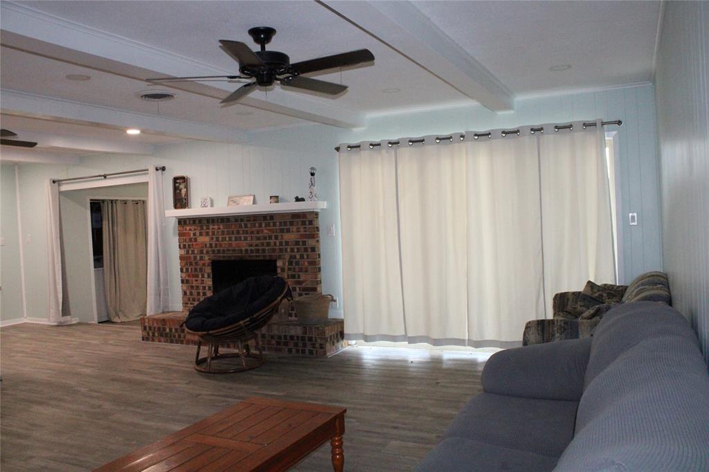 225 Avolyne Avenue Property Photo 15