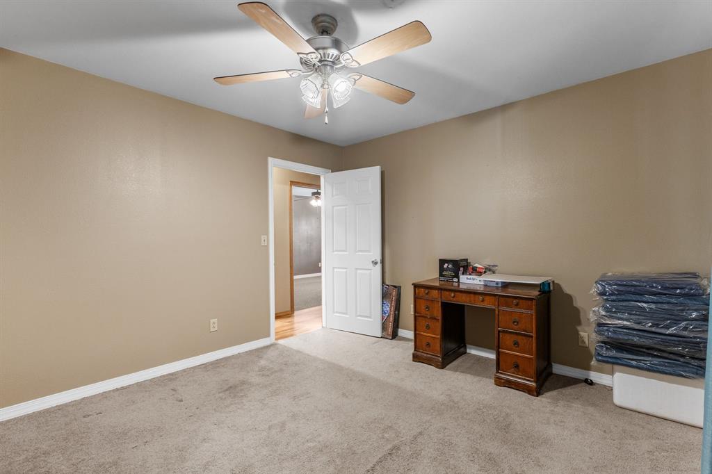 13315 Us Highway 281 Property Photo 21